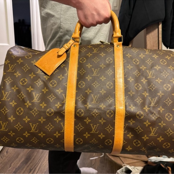 Louis Vuitton🔥 EUC • Keepall 55 (comes with dustbag and luggage tag) - Picture 5 of 12